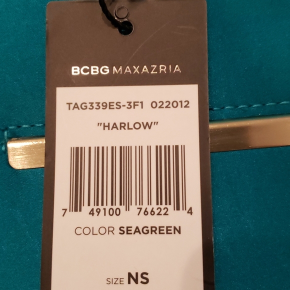 🆕️BCBGENERATION clutch - Picture 4 of 5